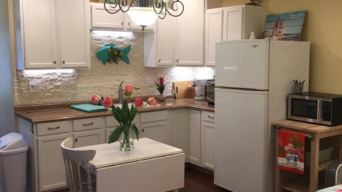 Grand Prairie Apartment | Private bungalow in DFW