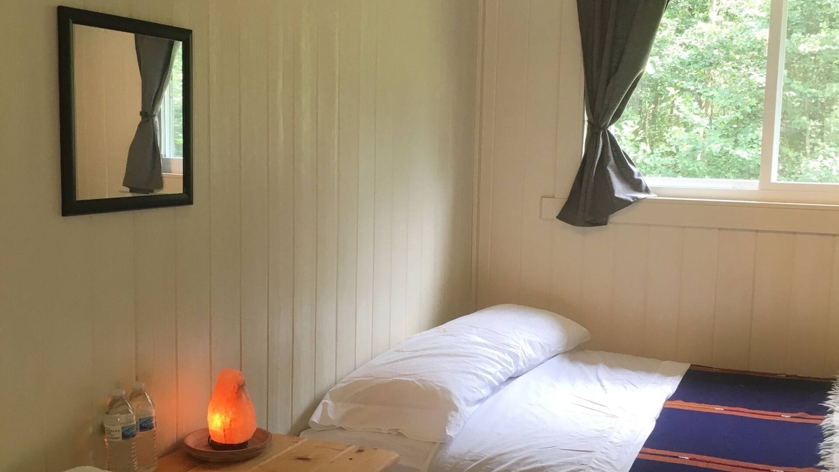 Port Matilda Cabin | Private Cabana