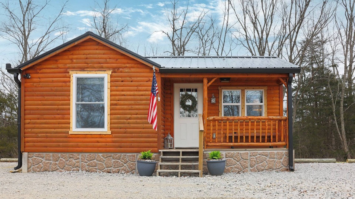 Corinth Cabin | Private Cabin - Hiking. Getaway. Near the ARK. No Cleaning Fees
