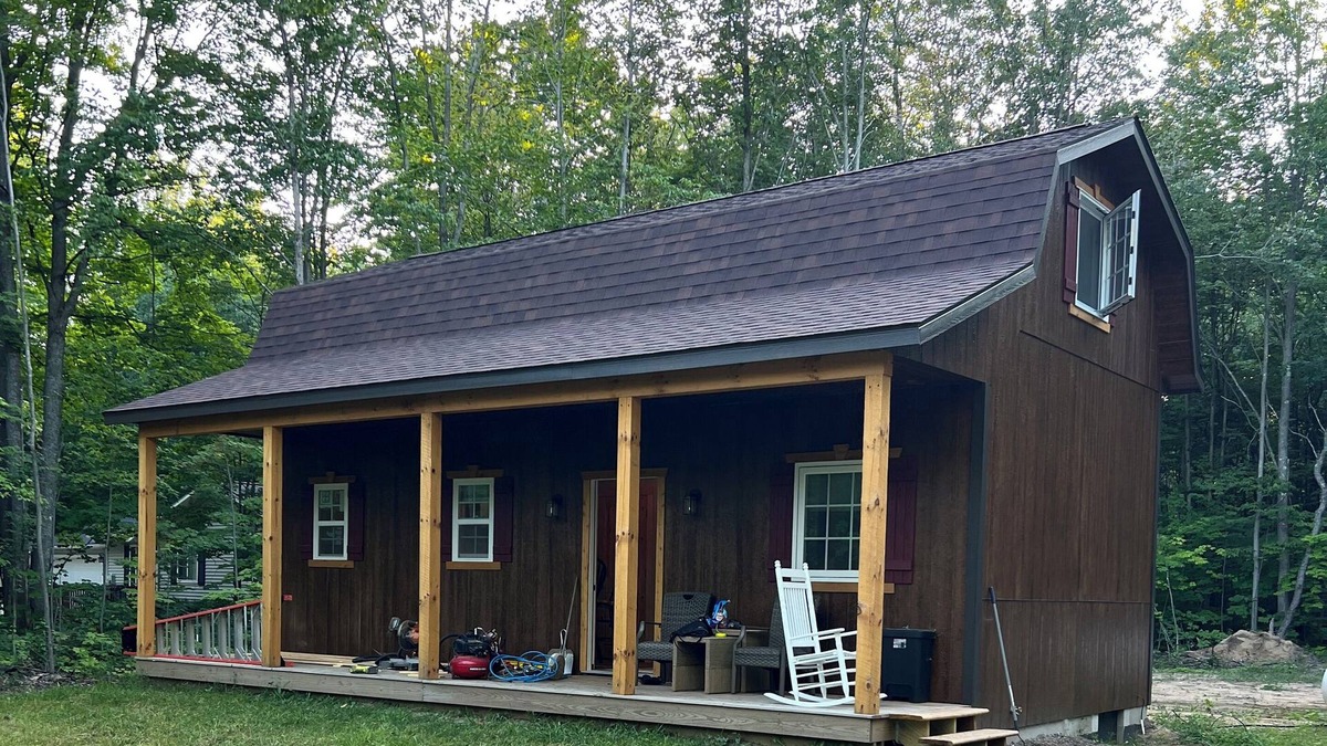 Elmira Cabin | Private cabin near Boyne Mountain, and Gaylord!