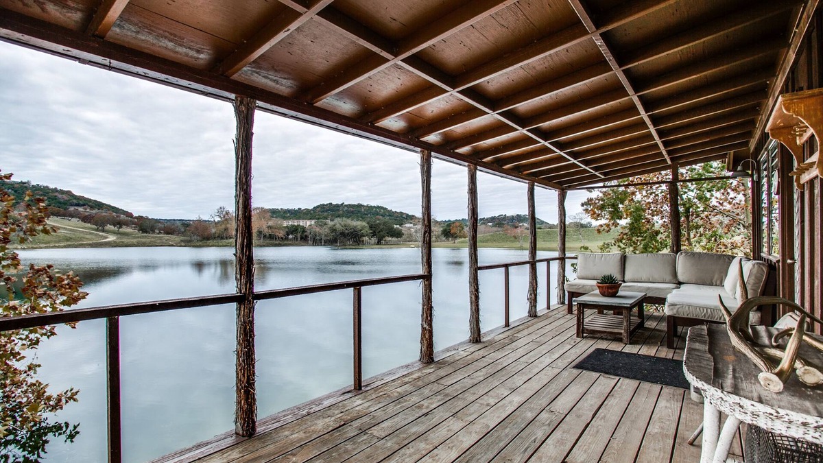 Boerne House | Private cabin on 10 acre lake, 4.5 miles from Boerne