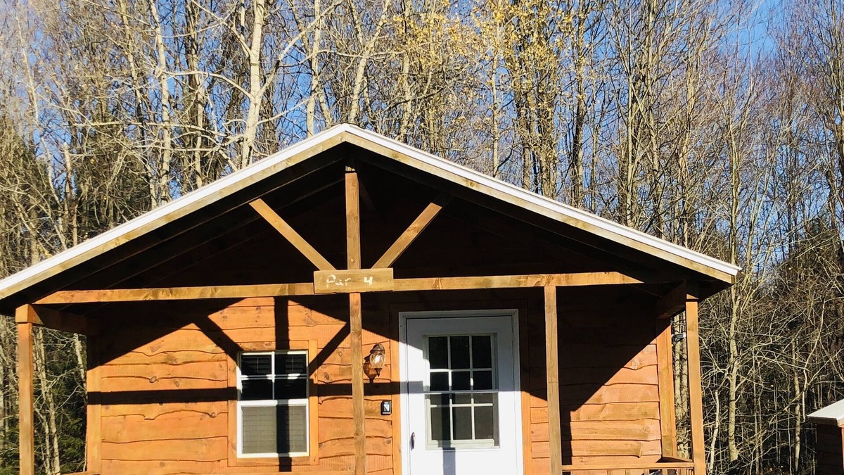 Bemus Point Cottage | Private cabin on acreage Bemus point Chautauqua New York