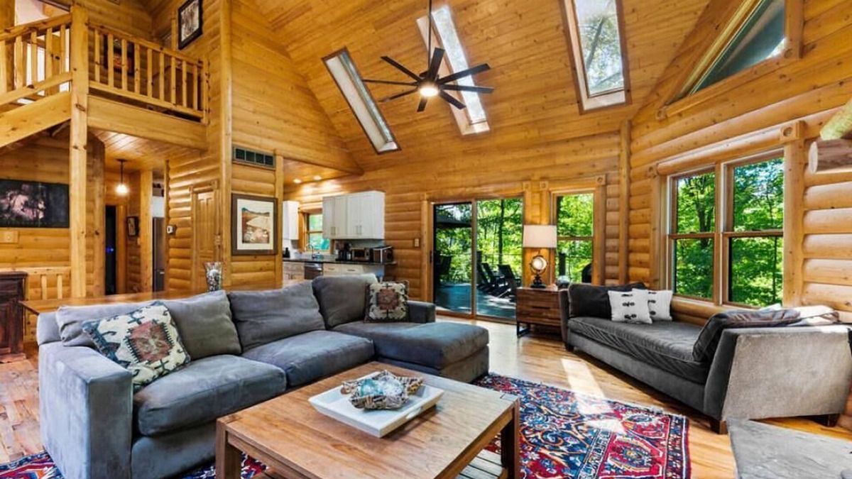 New Buffalo Cabin | Private Cabin w/Hot Tub, Fire Pit & River Views | WAYA's Den