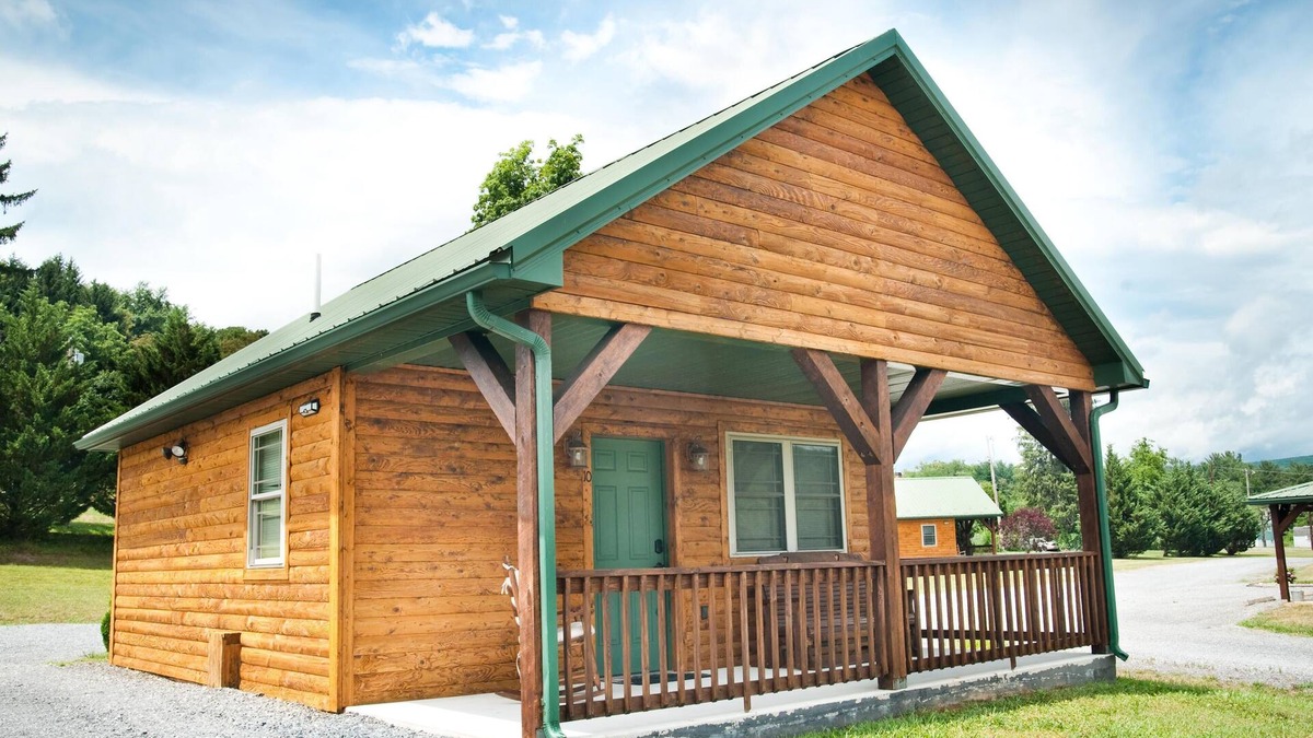 Flintstone Ski Chalet | Private cabin with two full beds. ADA accessible.