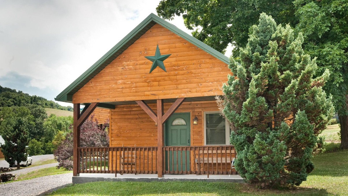 Flintstone Ski Chalet | Private cabin with two double beds (sleeps 4)