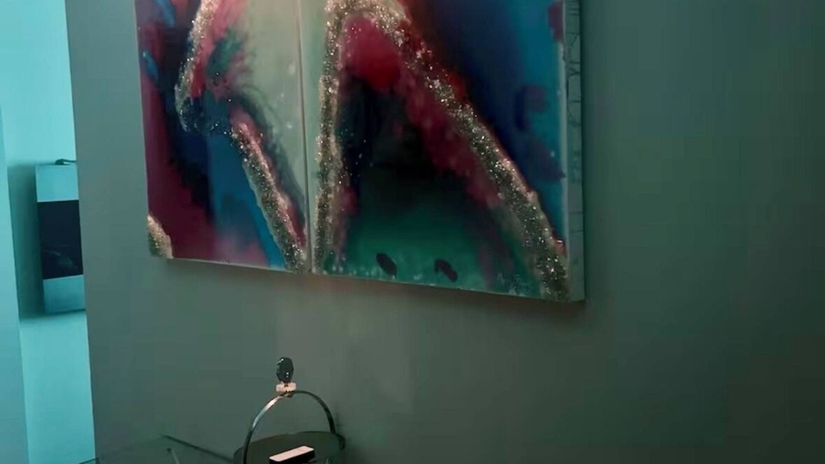 Midtown Apartment | Private Charming Midtown 1-bedroom apartment in amazing Detroit with WiFi, AC