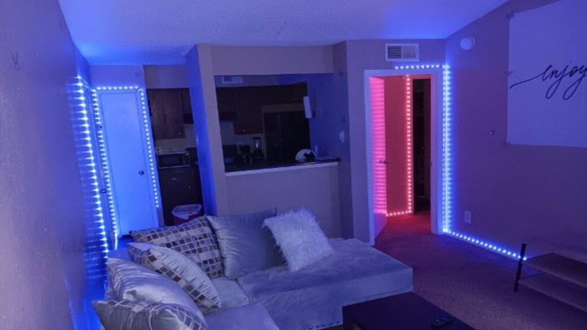 Dallas Apartment | Private, Clean & Comfy Apt