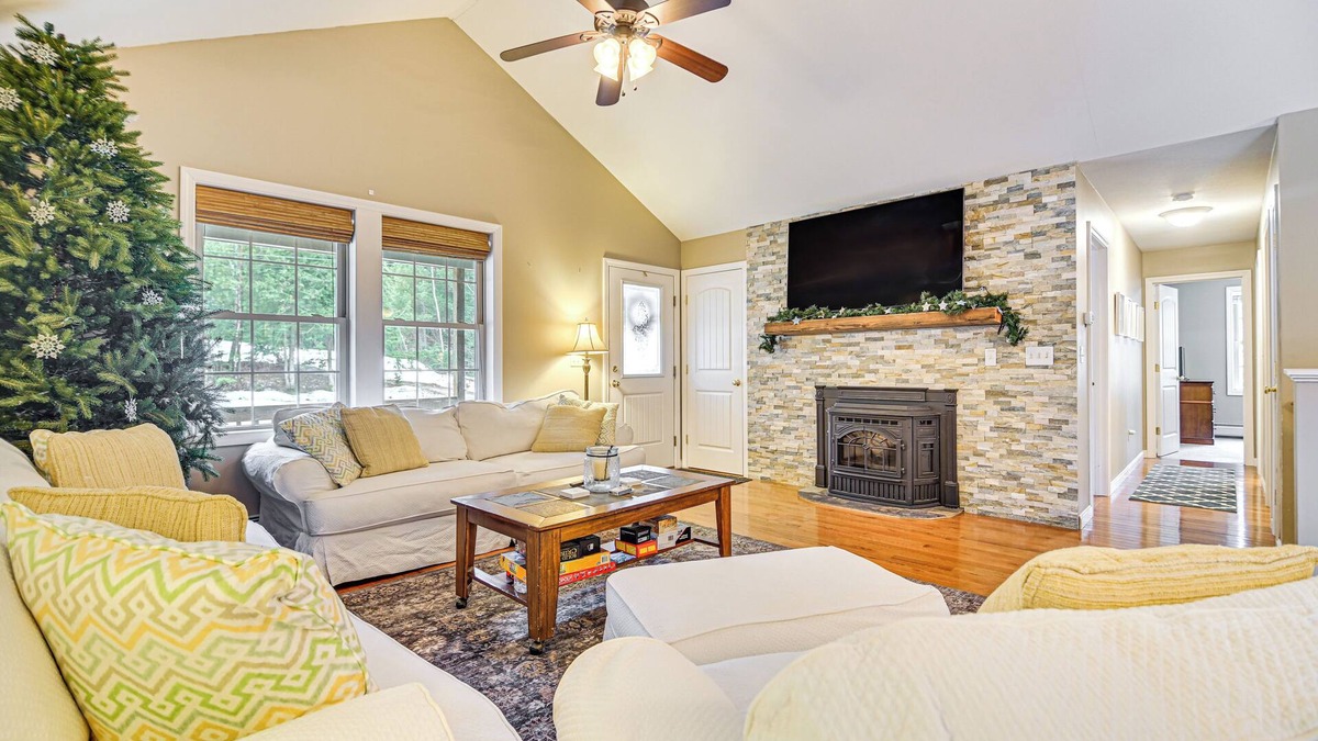 Conway House | Private Community Beach: Family Conway Retreat!