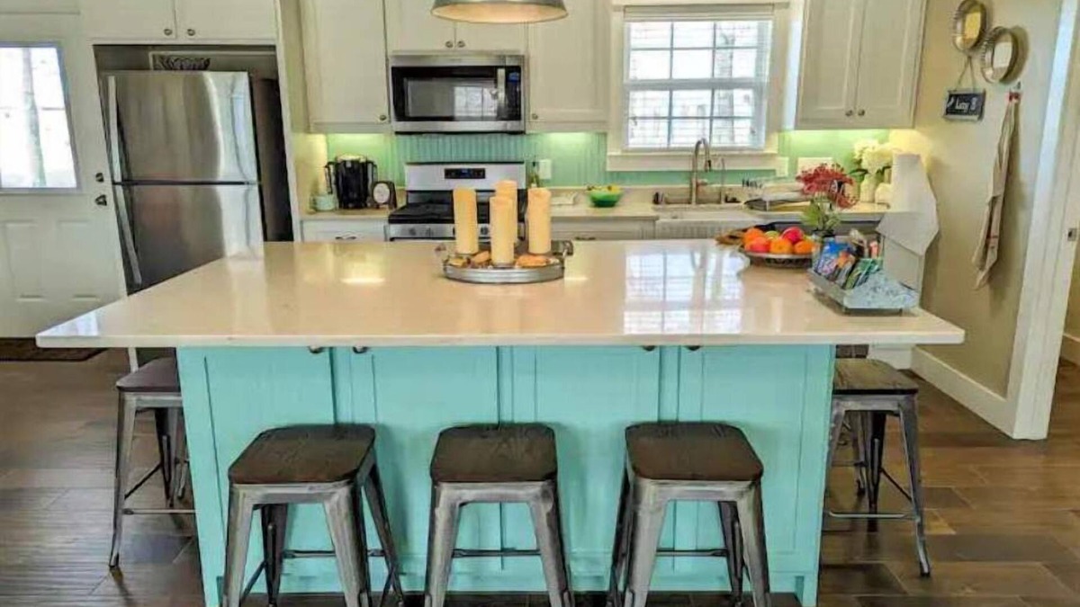Emory House | Private Cottage at Lake Fork Texas. Fishing and Fun!
