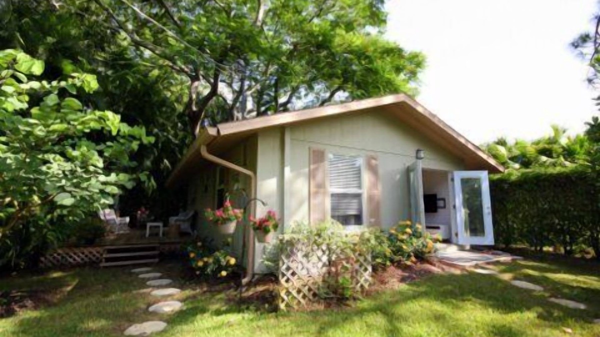 Pine Ridge Cottage | Private Cottage in Nature's Paradise