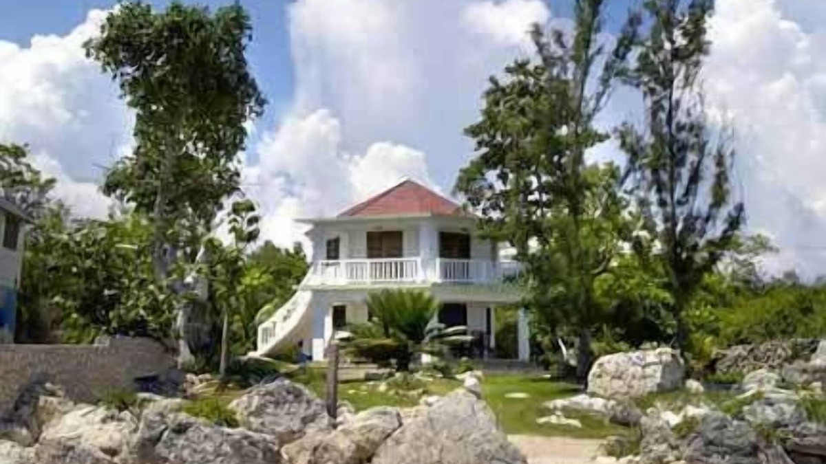 Little Bay Cottage | Private Cottage, Pool/Gazebo/Patio on the Sea - Romantic Sunsets - Near Negril.