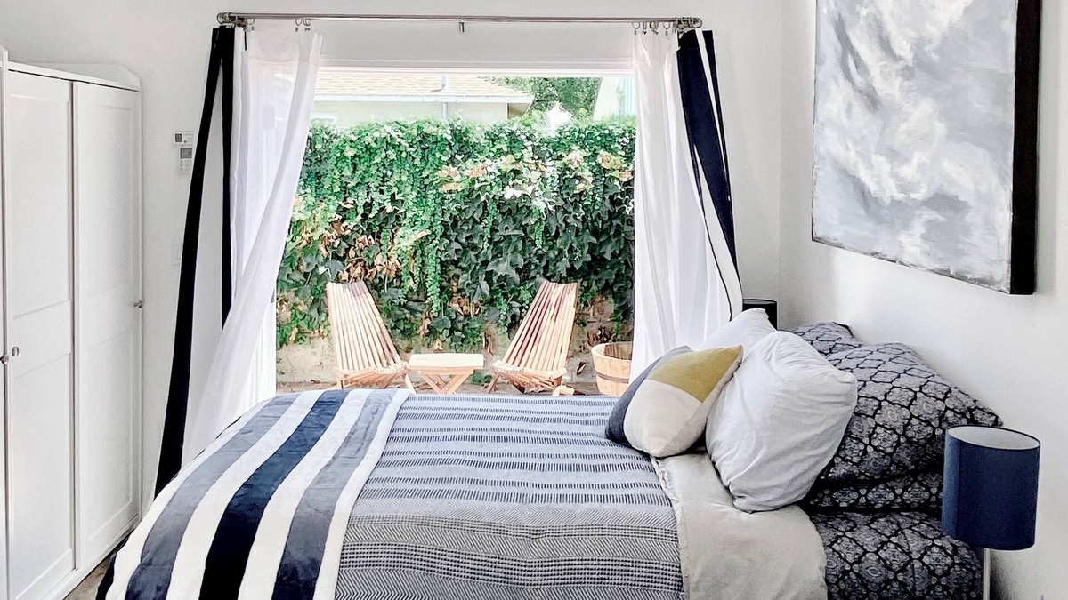 Sherman Oaks Cottage | Private Cottage, private outdoor space, custom everything.