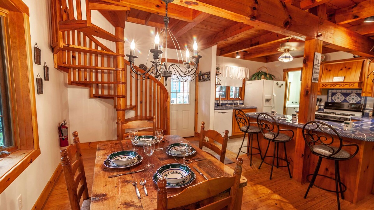 Boone Cabin | Private Cottage with Waterfall