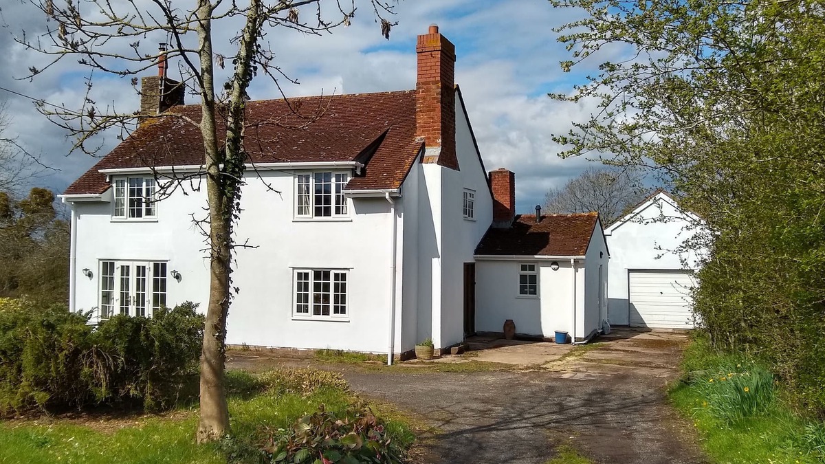 Ledbury House | Private countryside cottage in Herefordshire