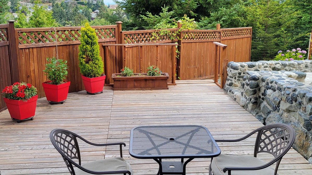Regional District of Nanaimo House | Private Cozy Comfy 1BR Suite