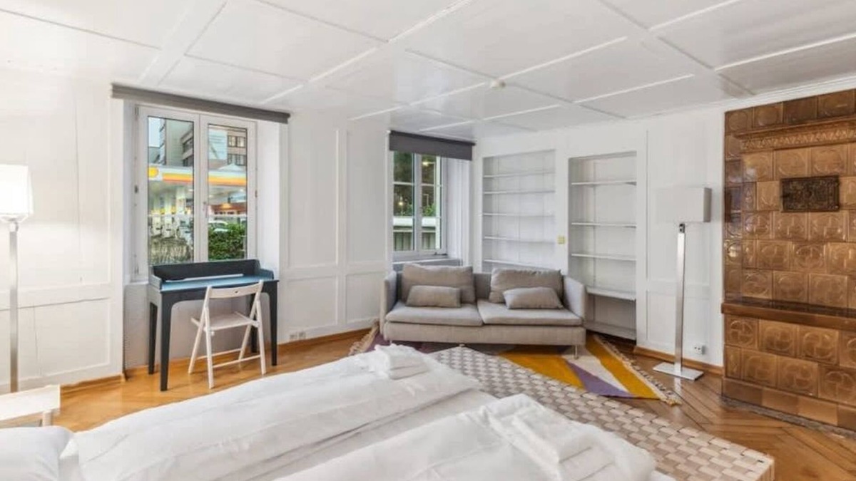 Dietikon District Apartment | Private cozy double bedroom in shared House