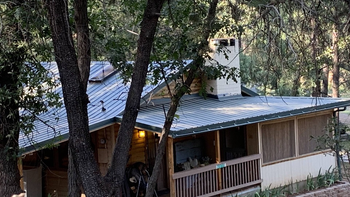 Pine Cabin | Private Darling Cozy Cabin in The Tonto National Forest