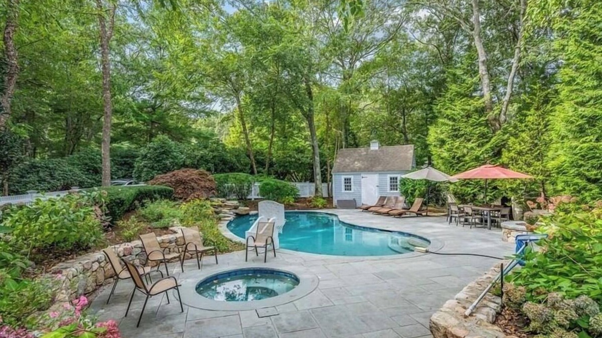 Marstons Mills House | Private Deep Water Dock, heated pool and hot tub. RPMS005