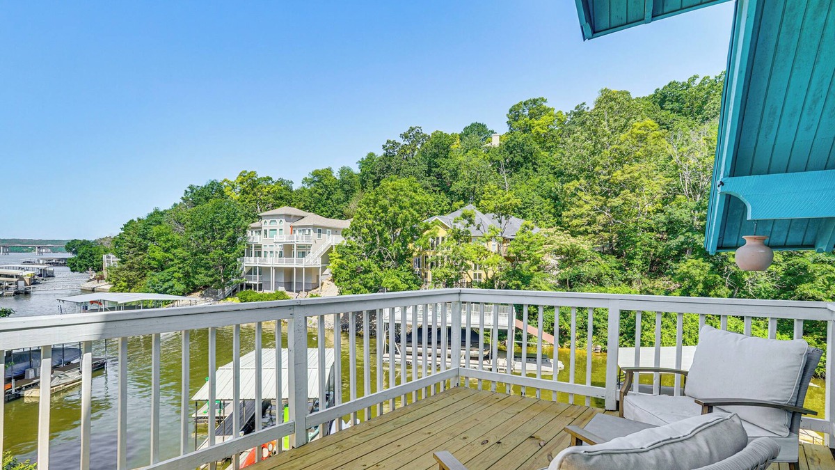 Camdenton House | Private Dock + Fire Pit: Camdenton Retreat!