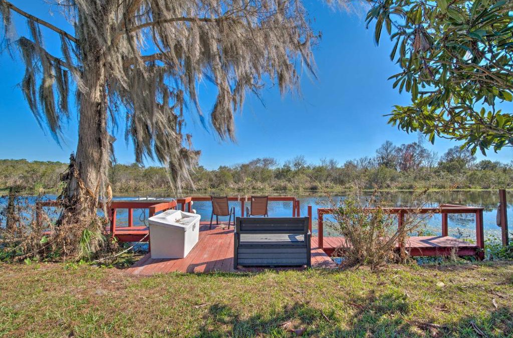 Fellowship House | Private Dock Lake Rousseau Retreat!