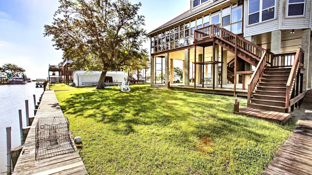 Lake Catherine House | Private Dock w/Lift: Waterfront New Orleans Home!