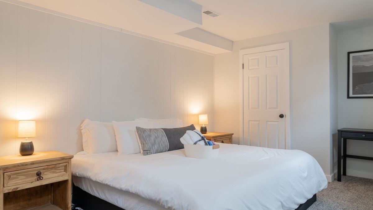 East Colorado Springs House | Private, Dog-friendly Suite w/Hot Tub near Downtown COS