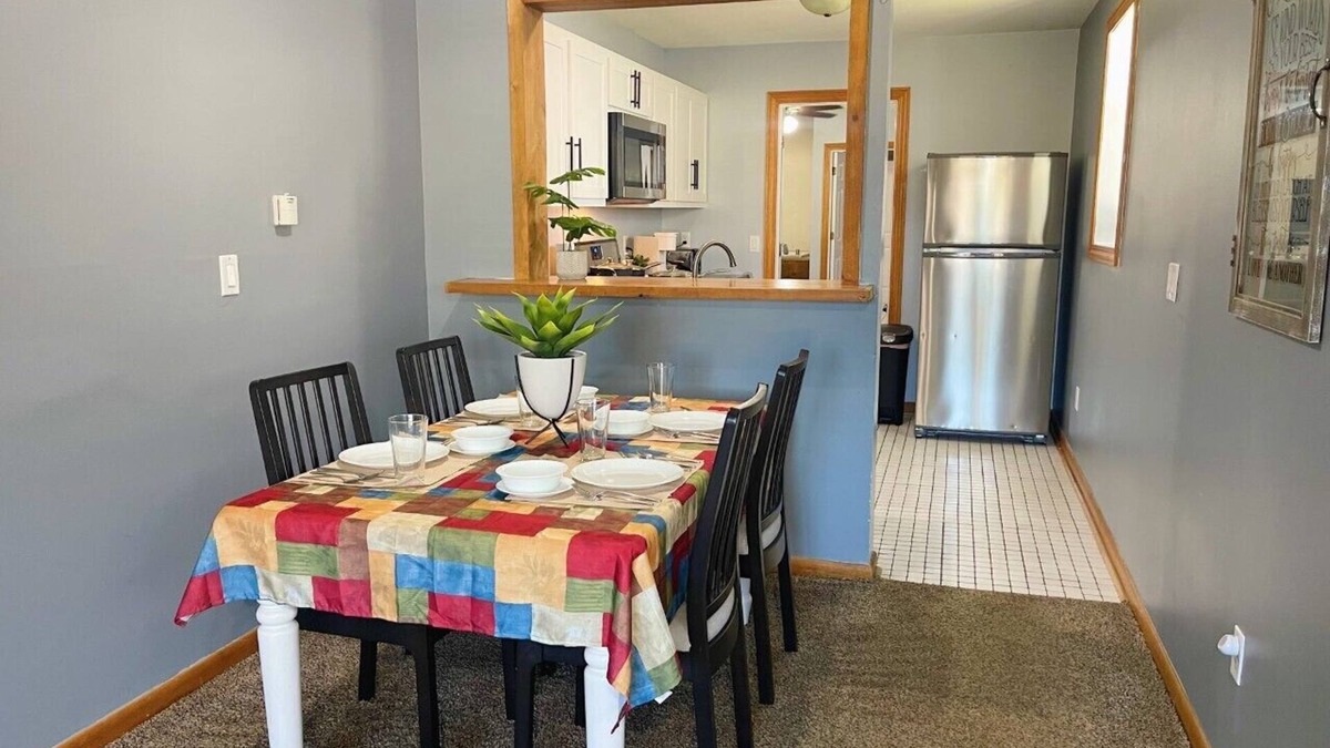 Chesterton Apartment | Private Downtown Apt, King Bed, Jet Bath, Fireplace, Grill, near Indiana Dunes