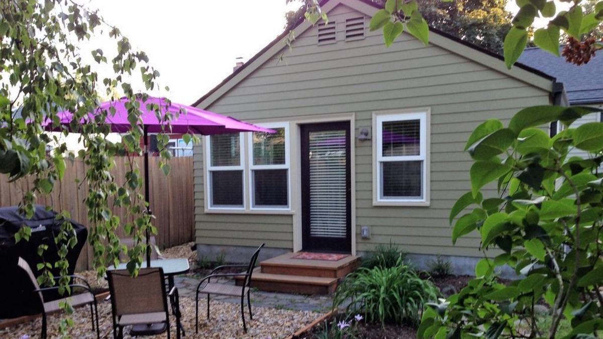 South Tabor Cabin | Private driveway and EV charger