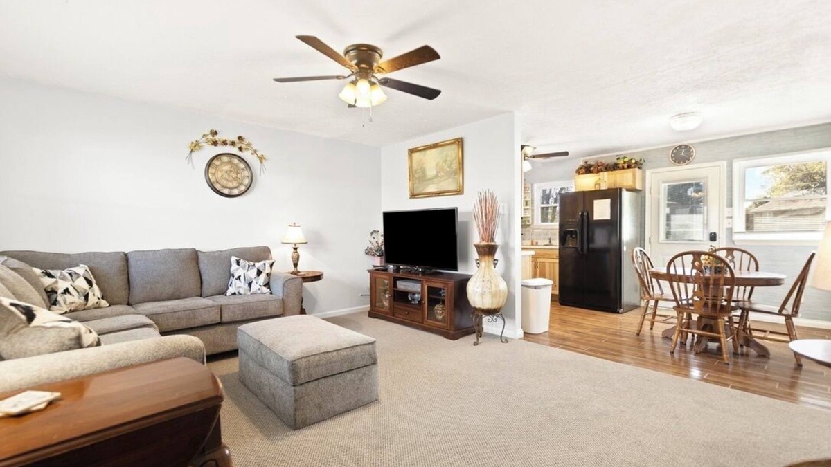 Elizabethtown House | Private Elizabethtown Retreat Near Freeman Lake!
