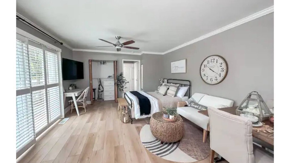 Concord Apartment | Private Entry Elegant Quiet Safe Cozy Studio Suite