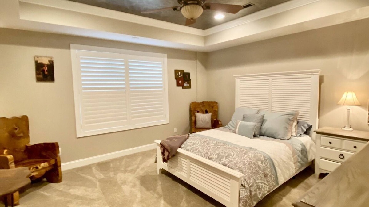 Massillon House | Private Entry In-Law Suite, Close to Hall of Fame w/ Hot Tub and Personal Spa!
