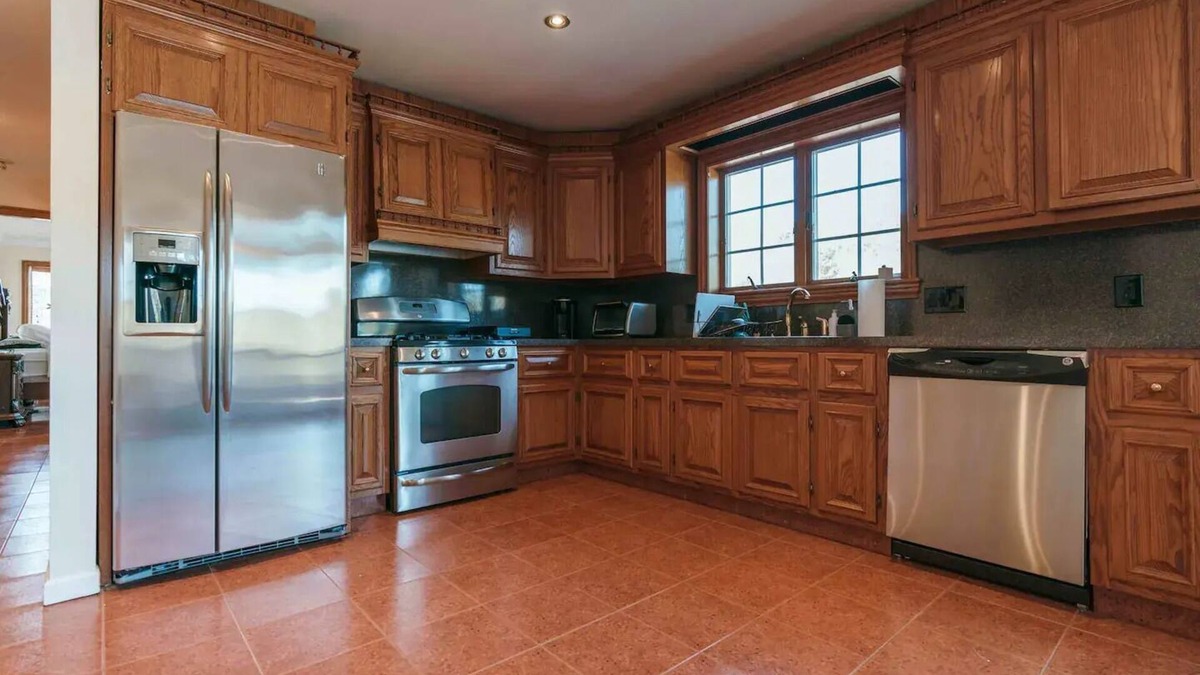 Oneonta House | Private Estate in the mountains of Oneonta New York