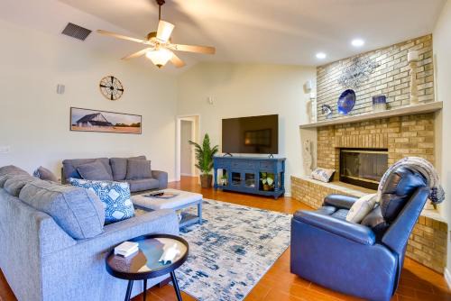 Braden River House | Private Estate on 10 Acres with Pool in Bradenton