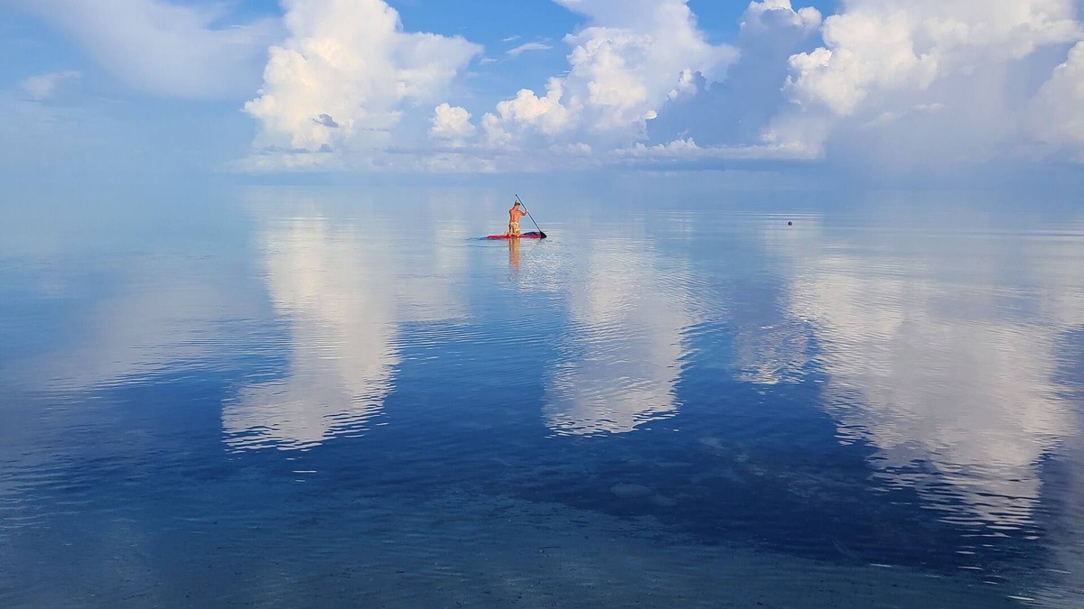 Tarpum Bay House | Private family beach bungalow - on a beautiful swimming beach