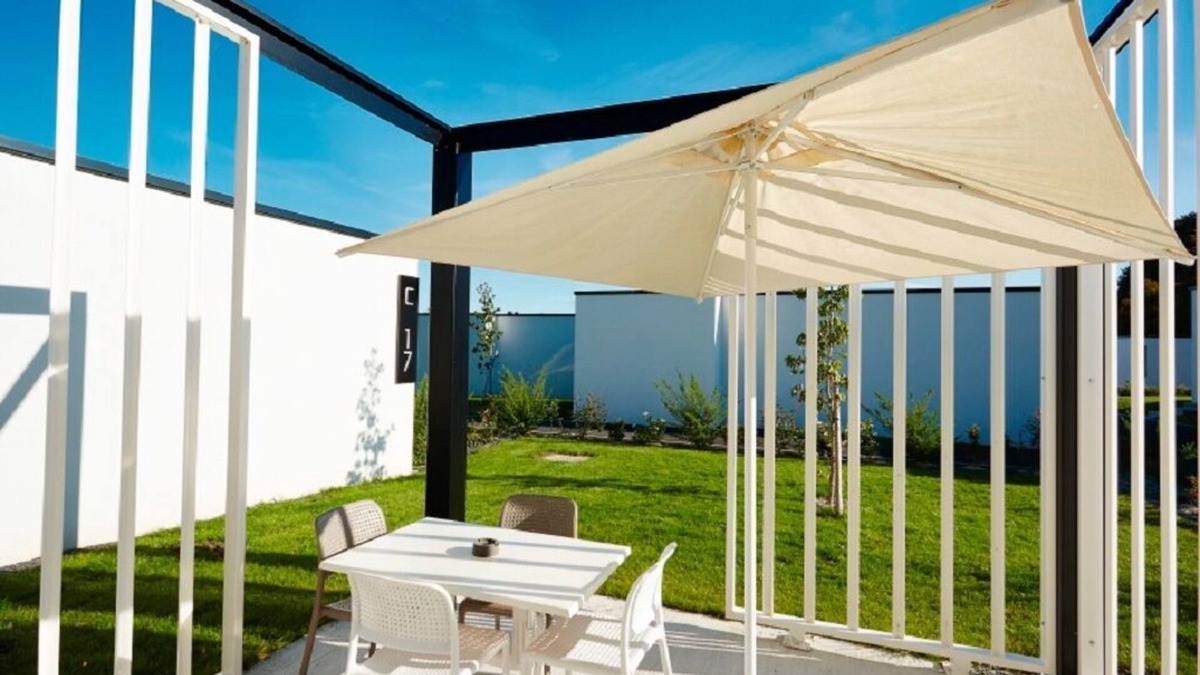 Le Gavre Cottage | Private family cottage, heated indoor pool, 4500 ha of forest