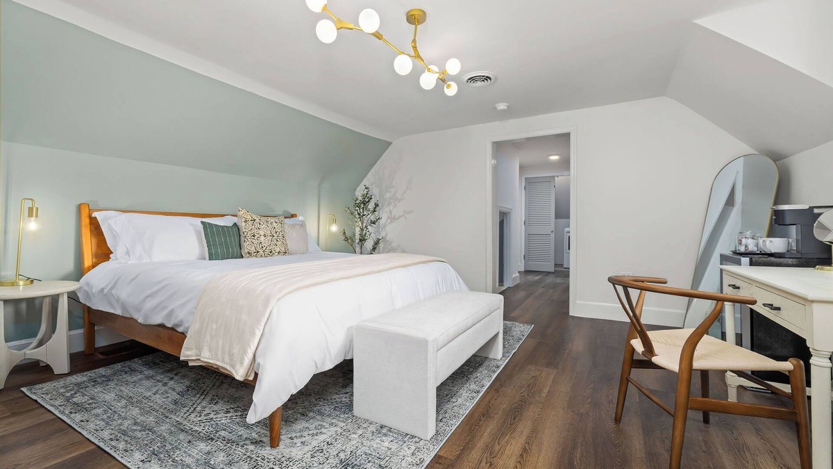 Altavista Apartment | Private family-friendly suite w/playroom at boutique inn!