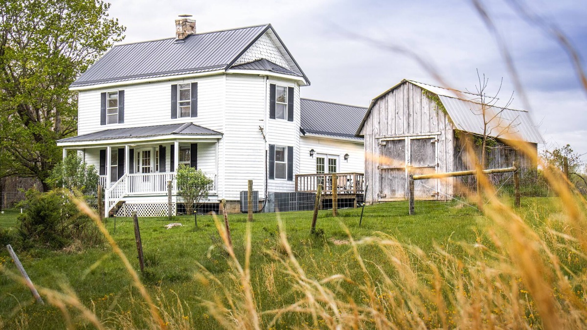 Mt Lookout Other | Private Farm. Located between New River Gorge and Summersville Lake.