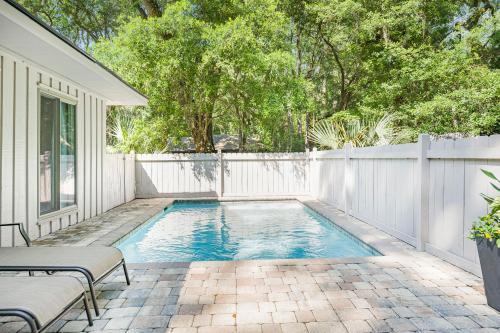 Lawton Woods House | Private Fenced in Pool - Pet Friendly - 1 Cotton Lane