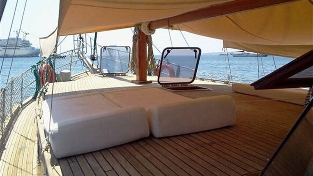 Bodrum City Center Boat Rental | Private full board gulet cruise in Bodrum