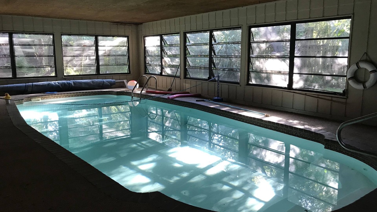 Limona Improvement House | Private Gated Spacious 3300 sq foot 4BR 3Bath indoor pool