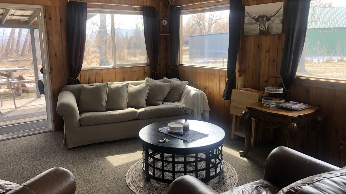 Hamilton House | Private getaway. A-frame