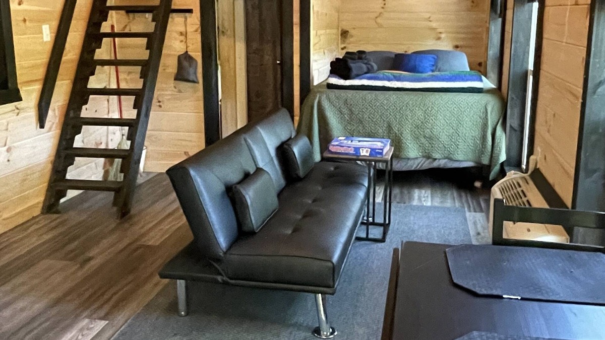 Primrose Cabin | Private Getaway Cabin in RRG-Cliffview Resort