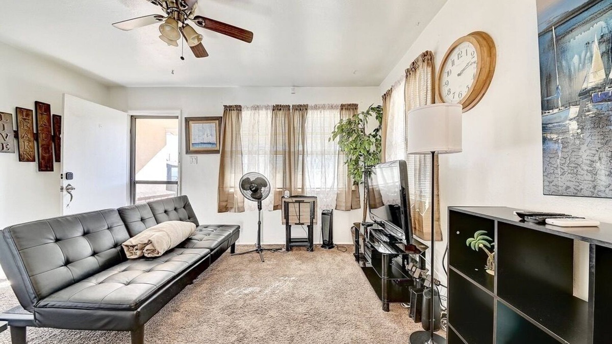 Santa Ana Heights House | Private Getaway Near Disneyland & Long Beach!