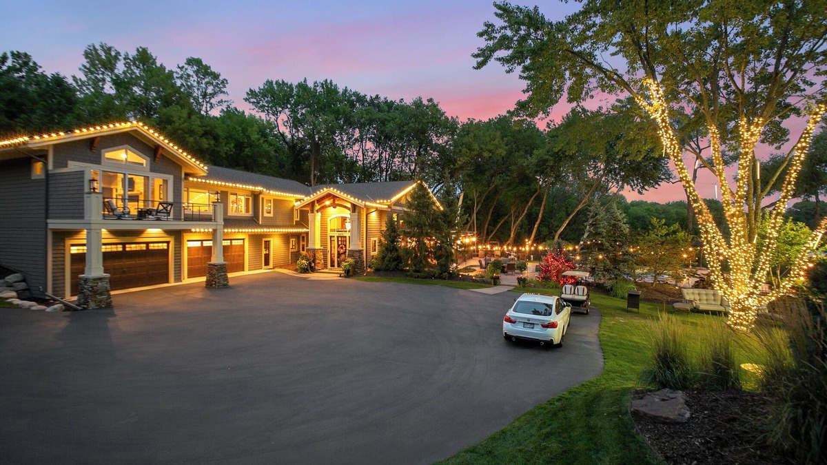 Chanhassen House | Private Grand Lodge with pool, lake & pickleball courts