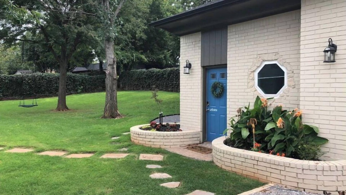 Oklahoma City House | Private Guest House loft in NW OKC