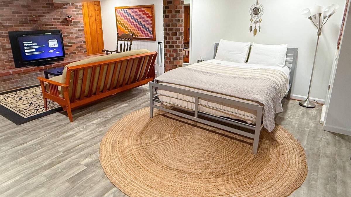 Greenbelt Apartment | Private Guest Suite near NASA, UMD, and DC