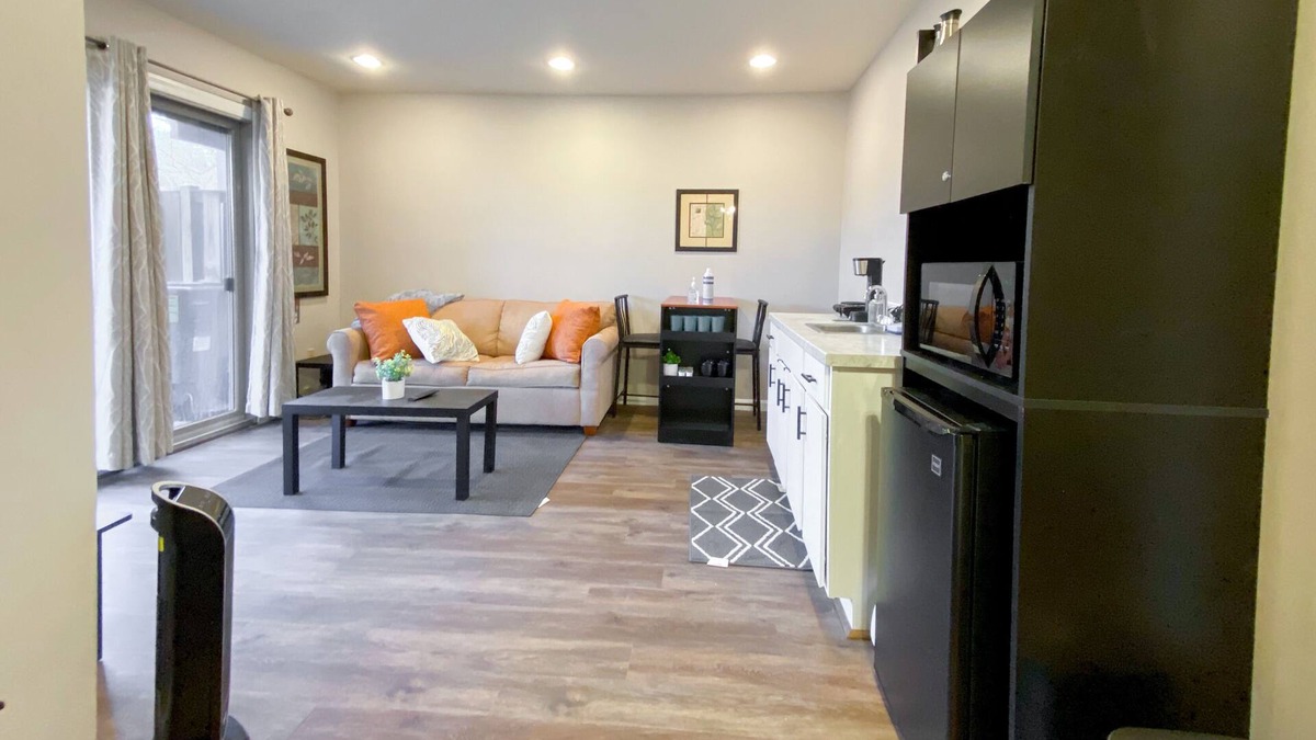Herndon House | Private Guest Suite