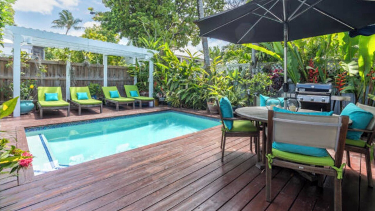 Old Town House | Private Heated Pool-2BR/2BA-OldTown Location-Avail Jan 1 -March 31 -Weekly Maid