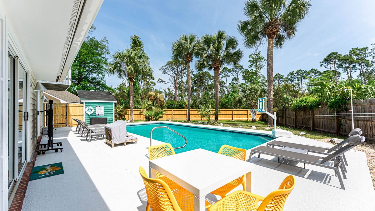 Port St. Joe House | Private heated pool+sauna, 2 blocks to beach, game room, golf cart, dogs welcome