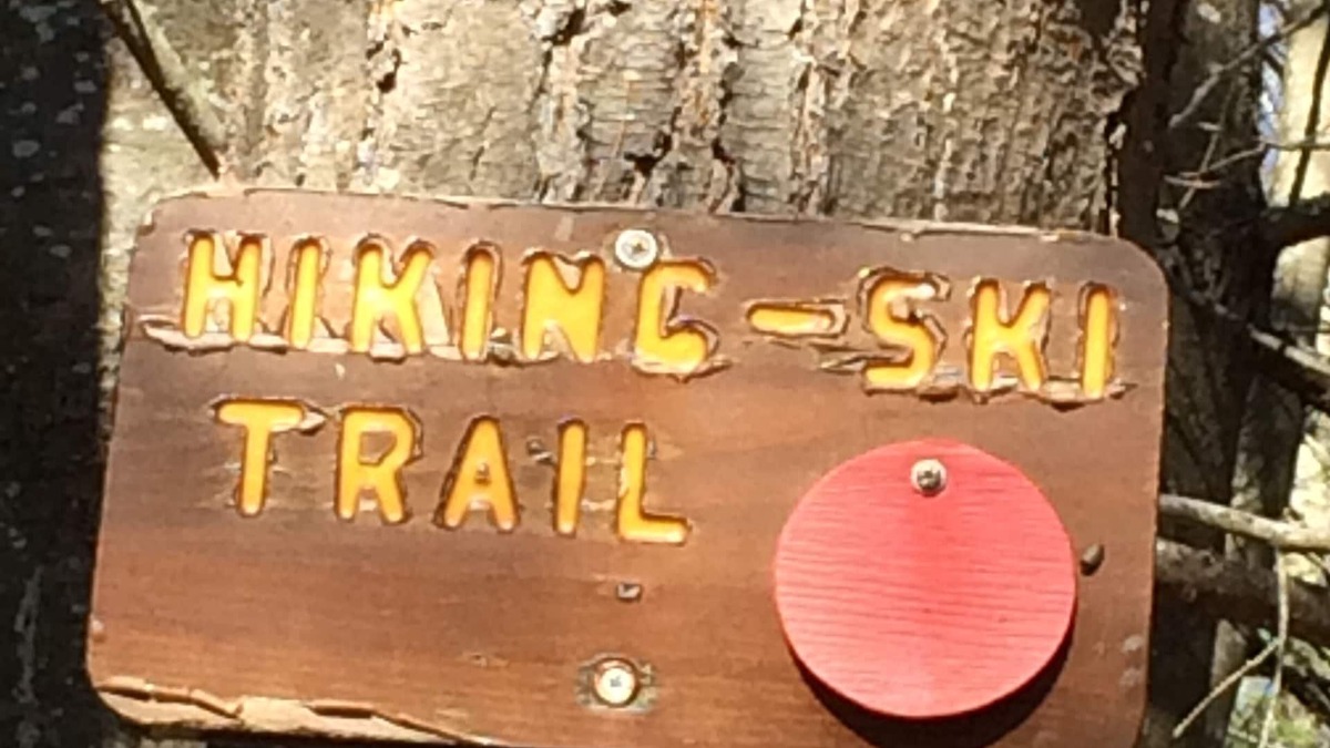 Jay Cabin | Private hiking trail. Enjoy the ADK splendor. Pet Friendly. Ranch Home. WiFi